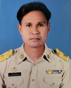 นายประยูร ใจทน