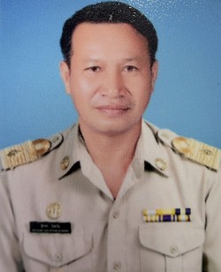 นายสุเทพ รัตนวัน