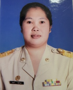 นางสาวพัชรี สีสร้อย